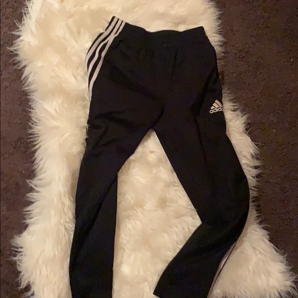 Addiaaasss - Picture 2 of 2